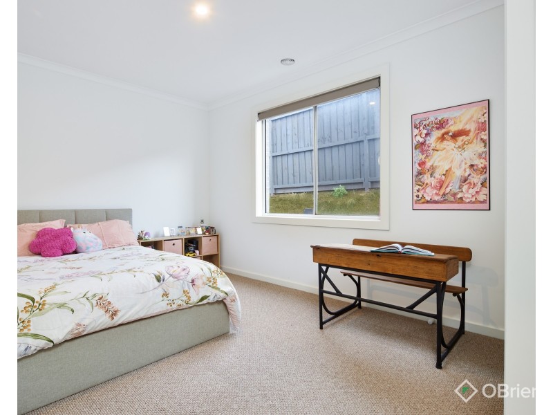 3 Sheraton Rise, Drouin VIC 3818