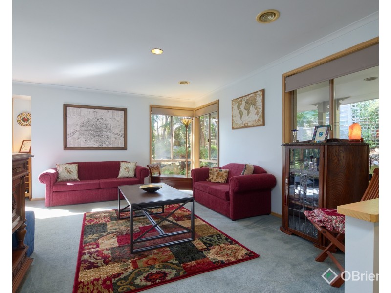 16 Ellen Close, Warragul VIC 3820