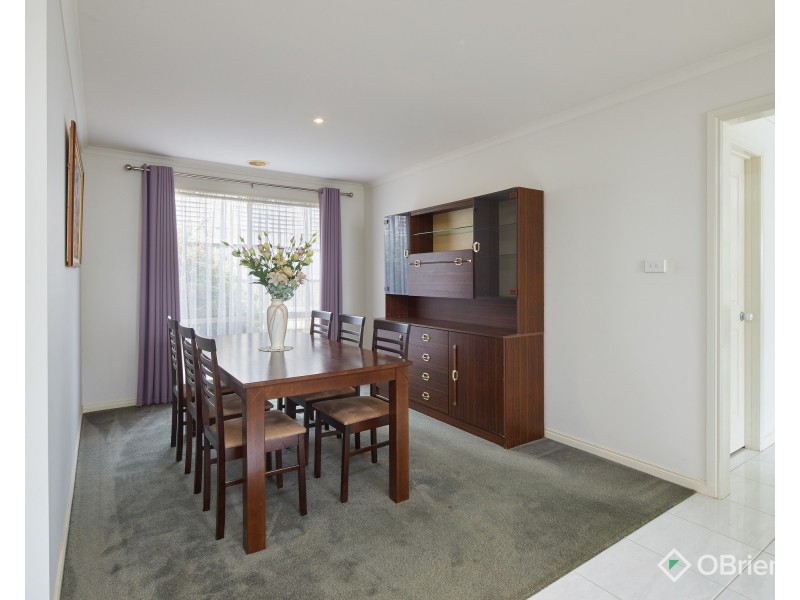 5 Summerhill Boulevard, Drouin VIC 3818