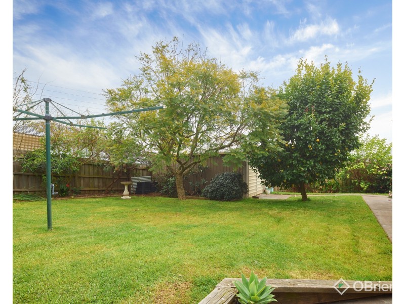 5 Summerhill Boulevard, Drouin VIC 3818