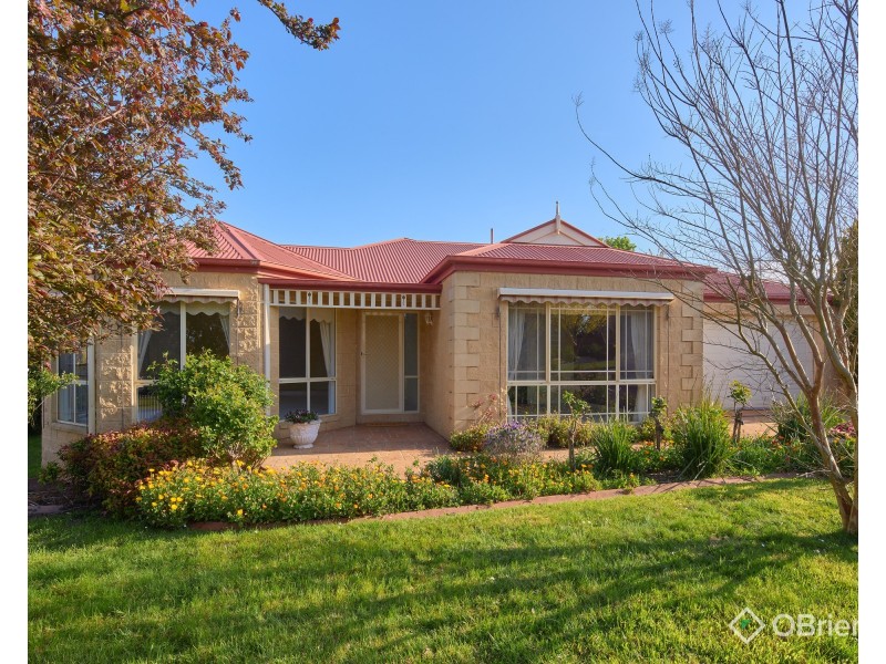 19 Bell Park Close, Warragul VIC 3820