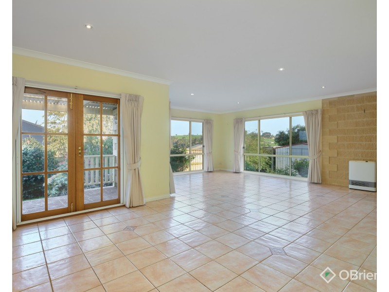 19 Bell Park Close, Warragul VIC 3820