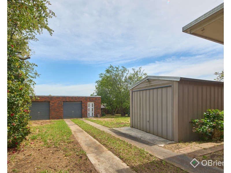 21 Moe Street, Drouin VIC 3818