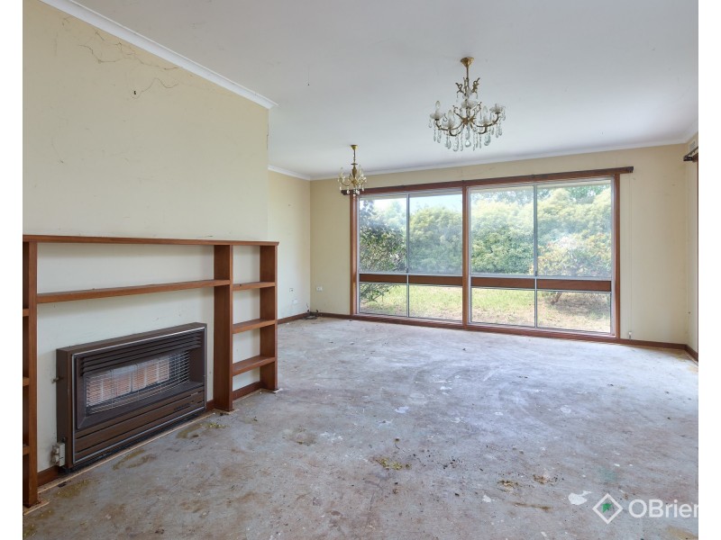 21 Moe Street, Drouin VIC 3818