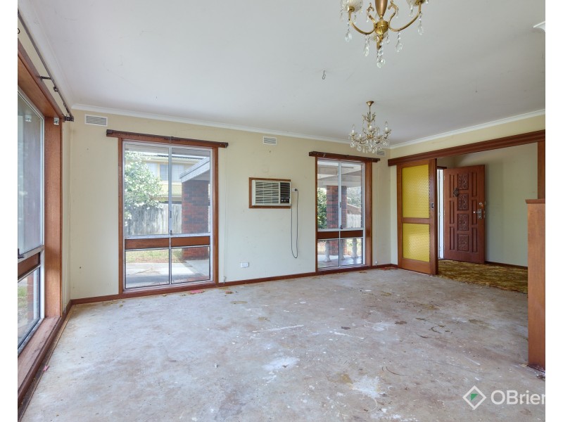 21 Moe Street, Drouin VIC 3818
