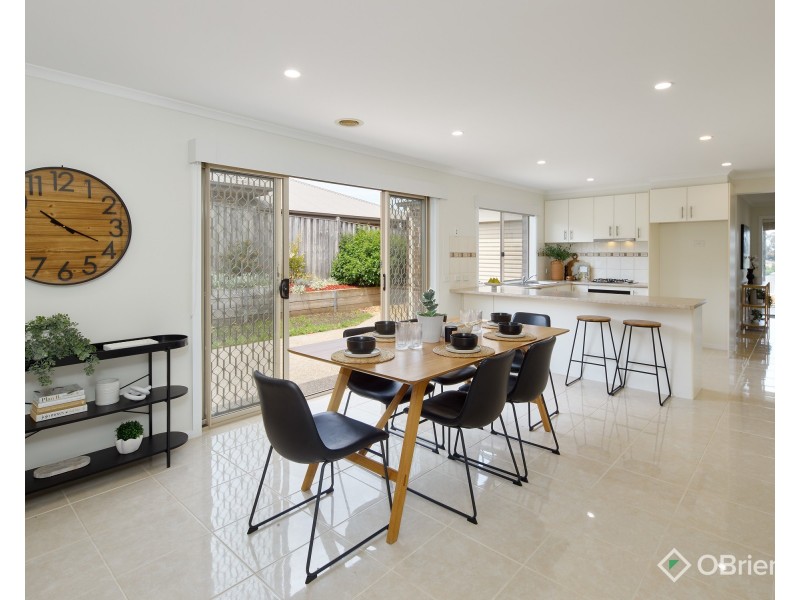 109 McNeilly Road, Drouin VIC 3818