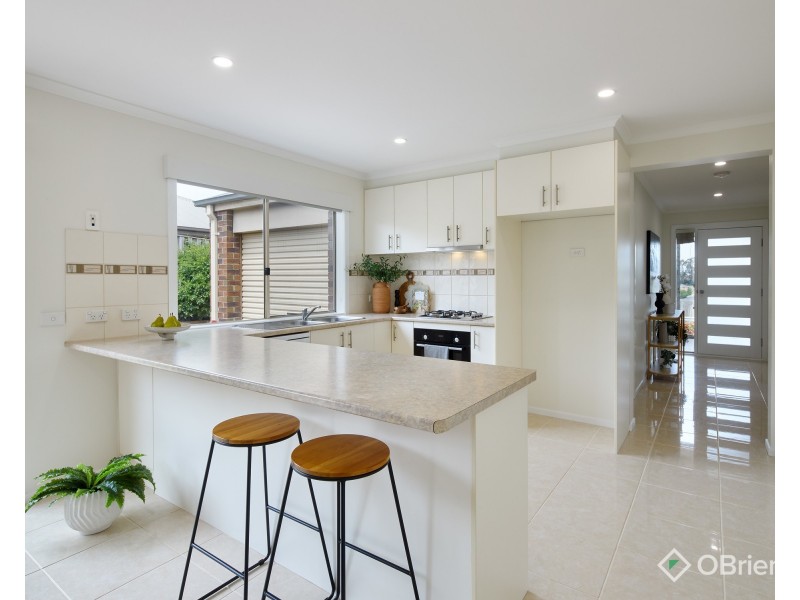 109 McNeilly Road, Drouin VIC 3818