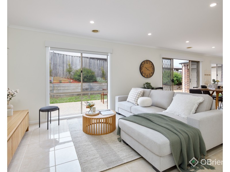 109 McNeilly Road, Drouin VIC 3818