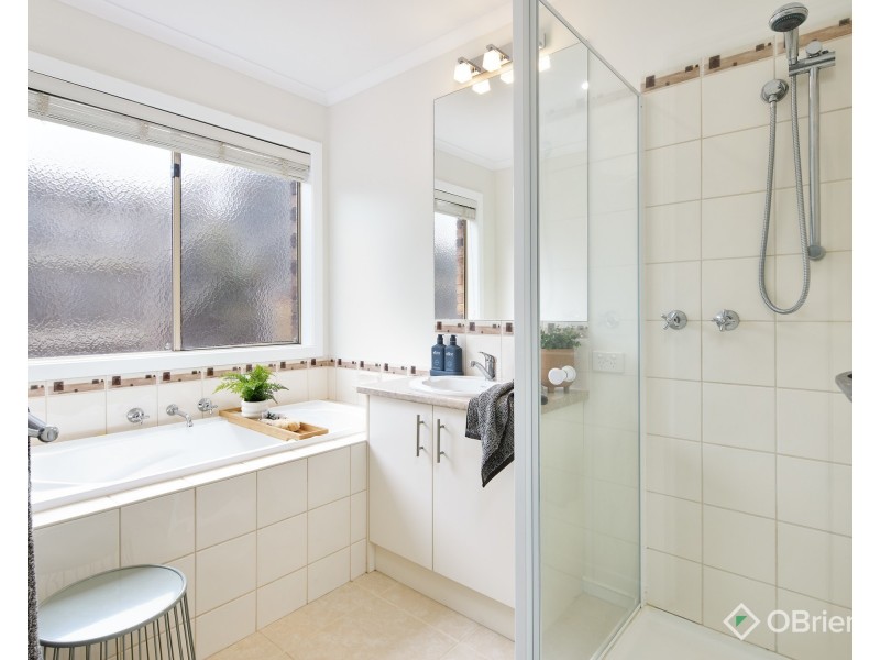 109 McNeilly Road, Drouin VIC 3818
