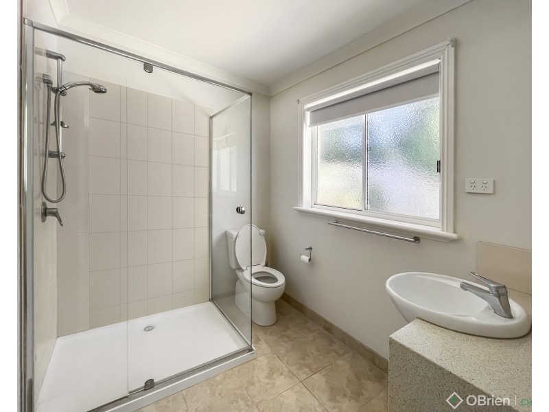 127 McNeilly Road, Drouin VIC 3818