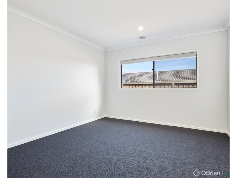 8 Plenty Drive, Warragul VIC 3820