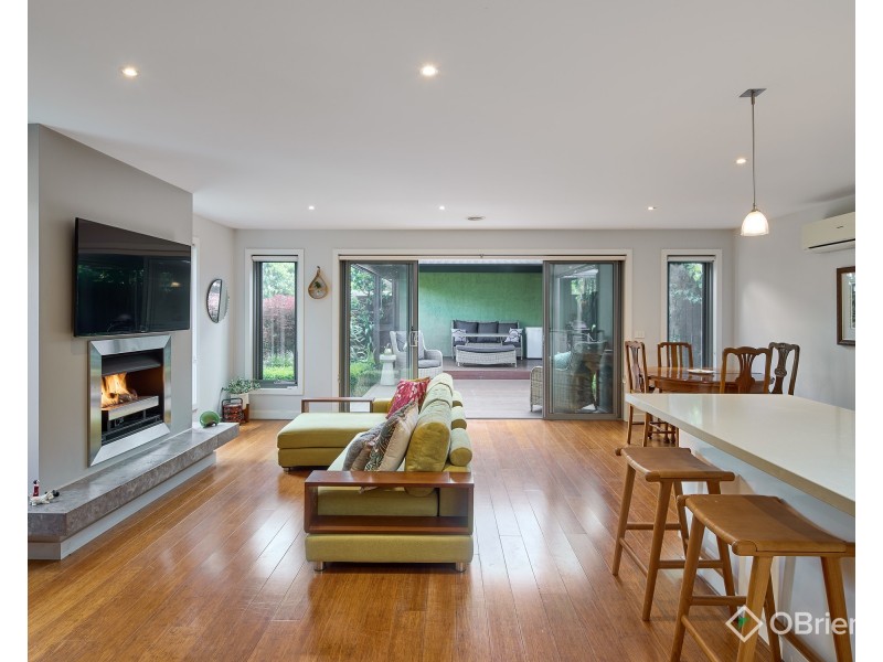 23 Caton Street, Warragul VIC 3820
