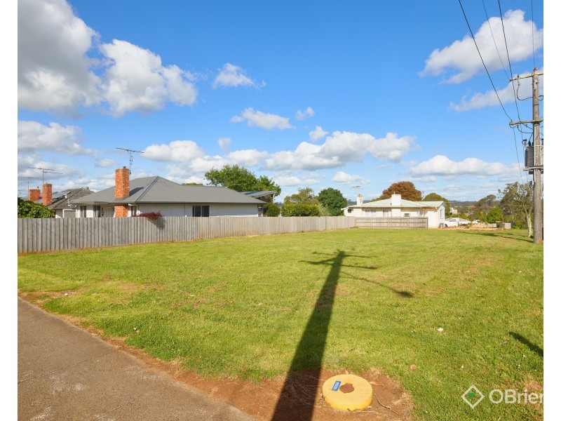 34 Albert Road, Drouin VIC 3818
