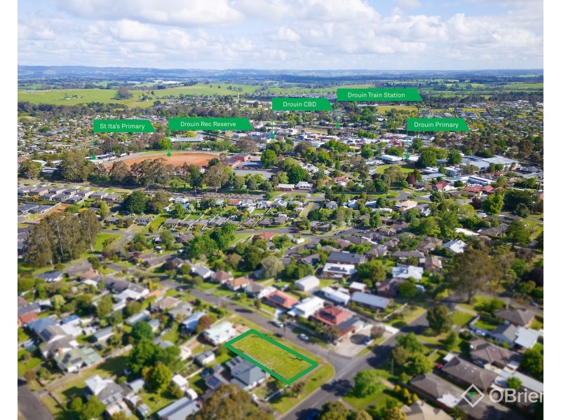 34 Albert Road, Drouin VIC 3818