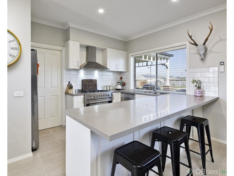 9 Highvale Rise, Warragul VIC 3820