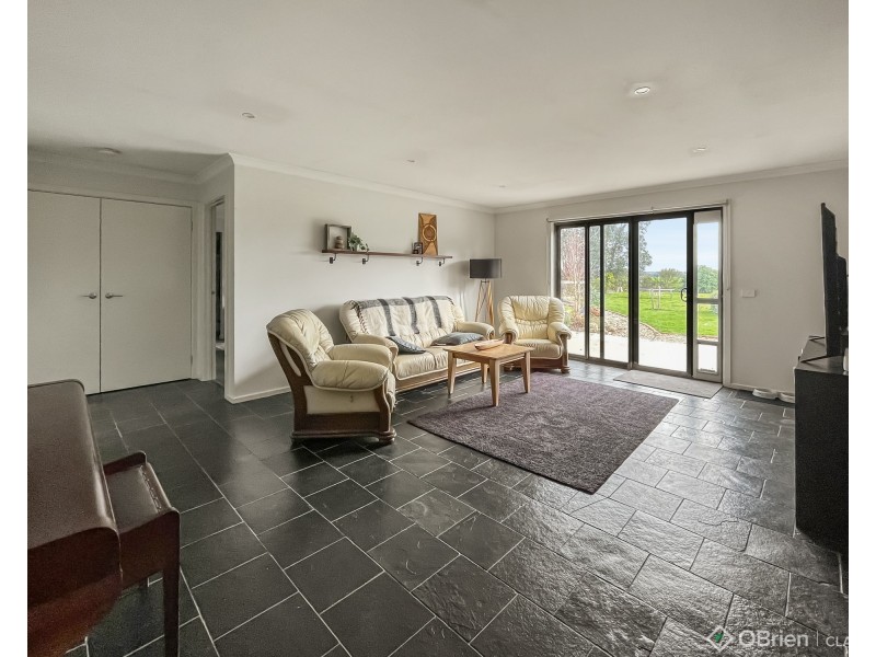 14 Contour Road, Trafalgar VIC 3824