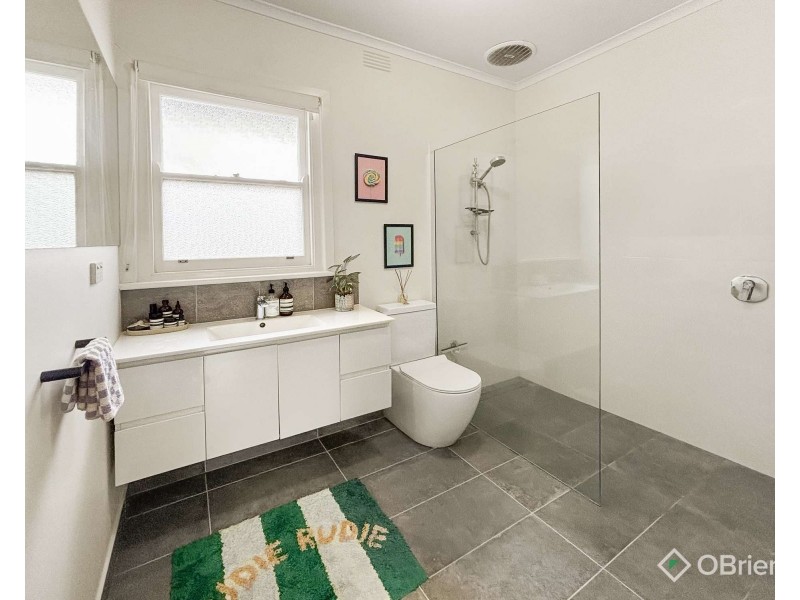 23 Young Street, Drouin VIC 3818