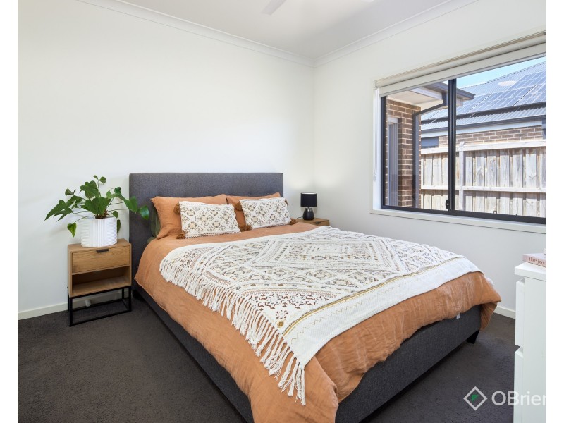 21 Boyd Avenue, Warragul VIC 3820