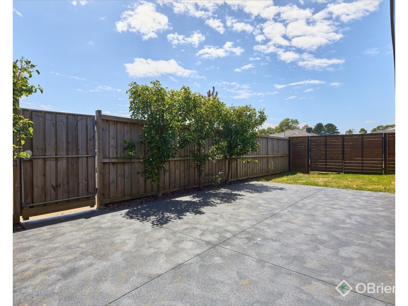 21 Boyd Avenue, Warragul VIC 3820