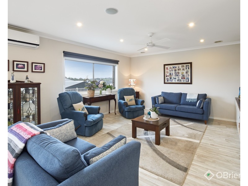 15 Bexley Boulevard, Drouin VIC 3818