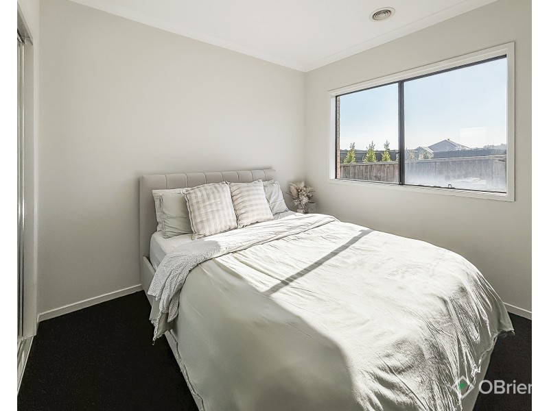 11 Downton Street, Warragul VIC 3820