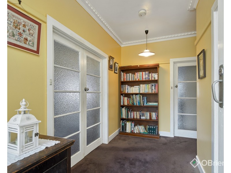 30 Clifford Street, Warragul VIC 3820
