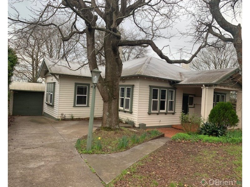13 Bowen Street, Warragul VIC 3820