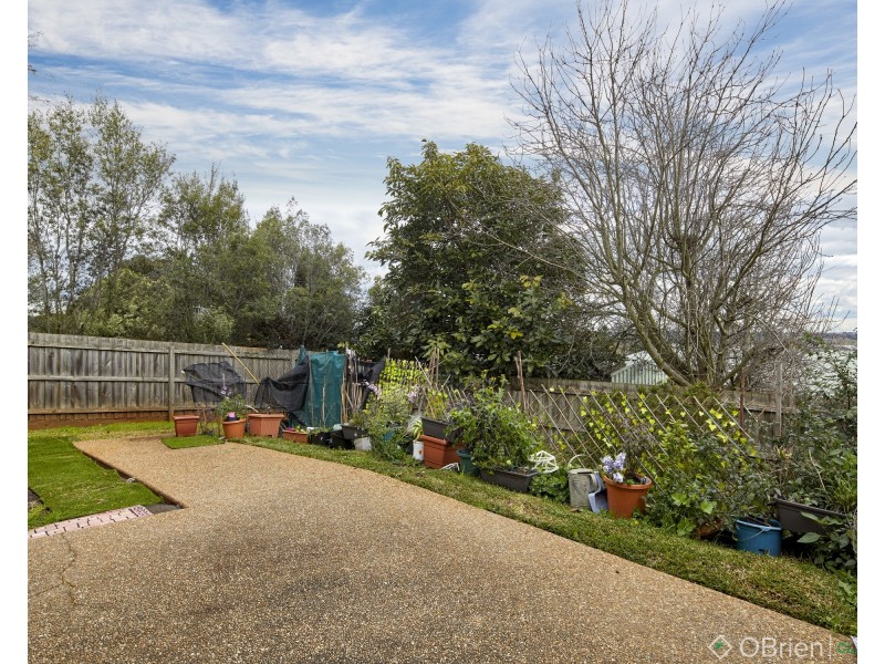 3/20-22 Lampard Road, Drouin VIC 3818