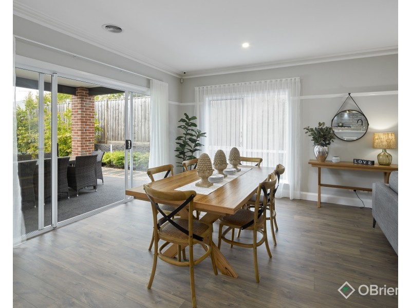 18 Longview Road, Warragul VIC 3820