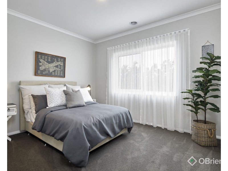 18 Longview Road, Warragul VIC 3820