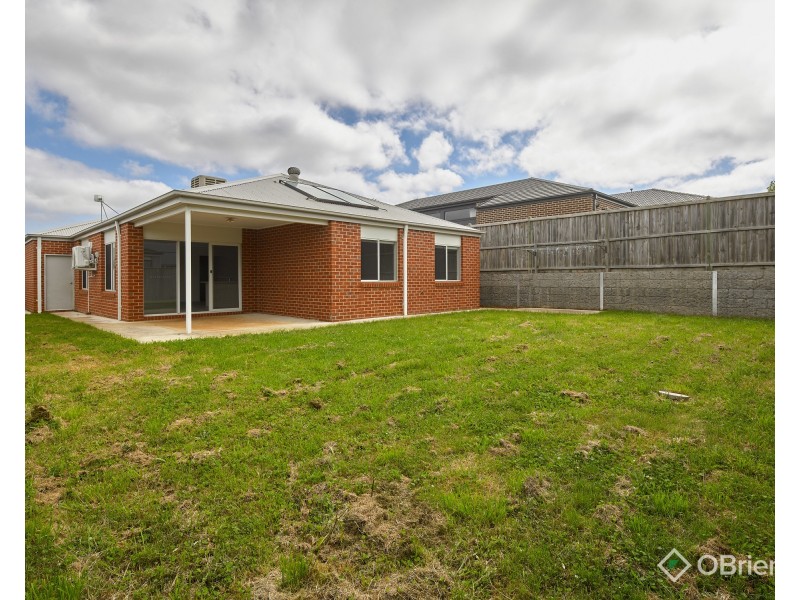 19 Sunnybrook Avenue, Warragul VIC 3820