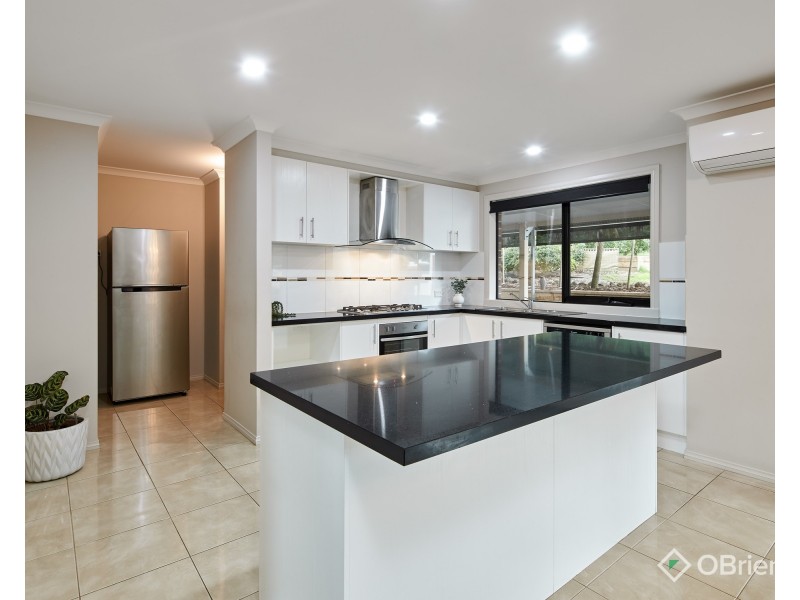 3 Drovers Close, Drouin VIC 3818