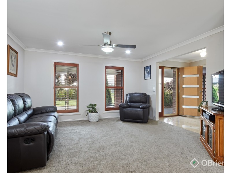 3 Drovers Close, Drouin VIC 3818