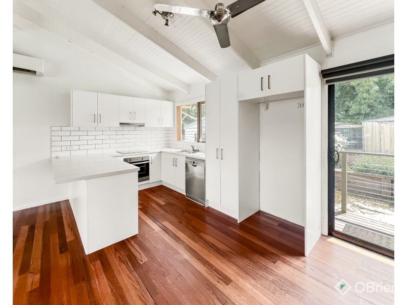 12 Hatfield Drive, Drouin VIC 3818