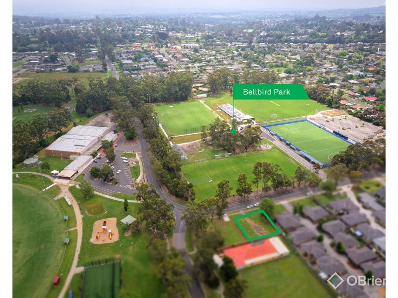 100 Lampard Road, Drouin VIC 3818