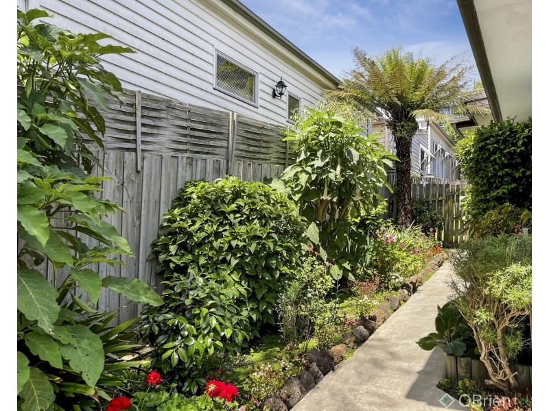 3/27 Young Street, Drouin VIC 3818