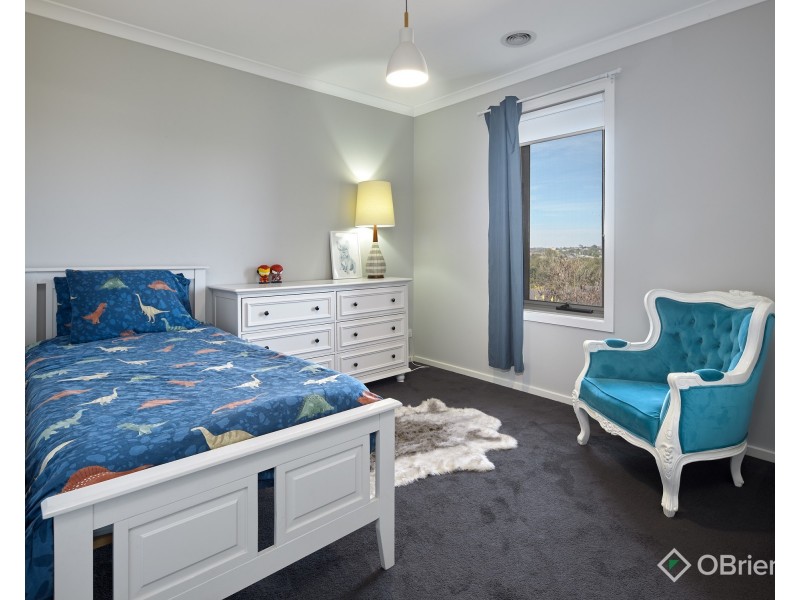 33 Sheoak Street, Warragul VIC 3820