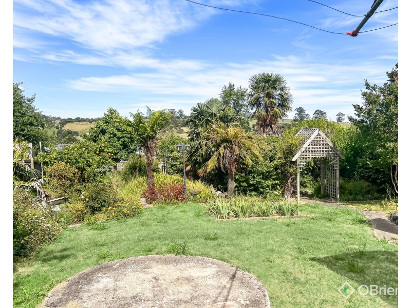 72 Main Neerim Road, Neerim South VIC 3831