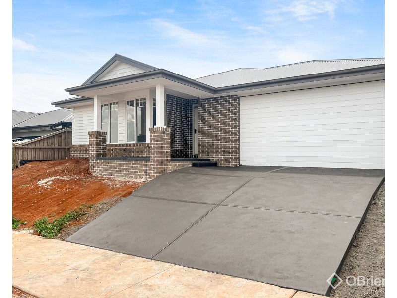 13 Claremont Drive, Warragul VIC 3820