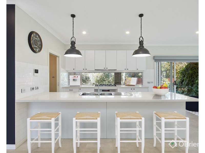 5 Illawarra Way, Pakenham VIC 3810