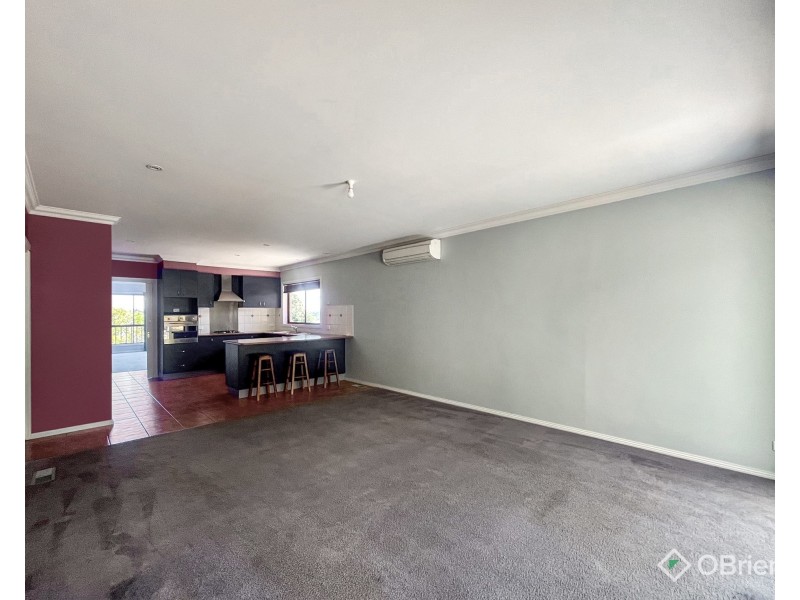4 Nicolas Court, Warragul VIC 3820
