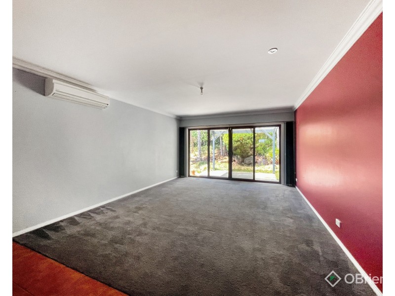4 Nicolas Court, Warragul VIC 3820
