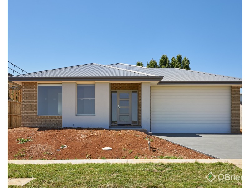 17 Claremont Drive, Warragul VIC 3820