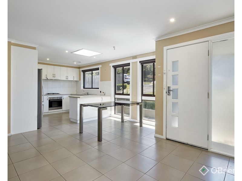 12 Valley View Street, Warragul VIC 3820