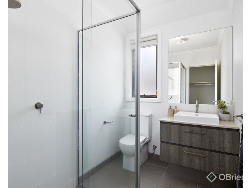 1/20 McKindlay Street, Drouin VIC 3818