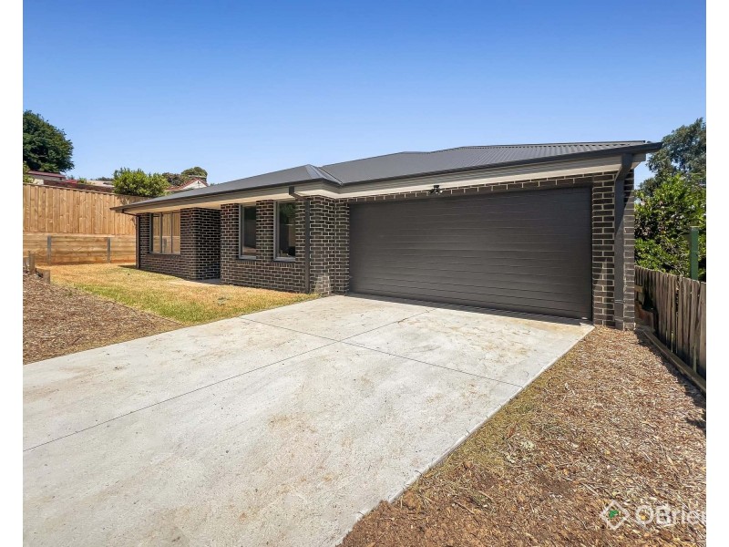 10 Kraft Street, Drouin VIC 3818