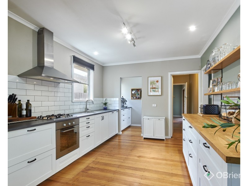 4 Henshall Street, Warragul VIC 3820