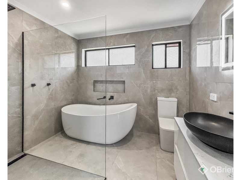 2 Need Court, Warragul VIC 3820