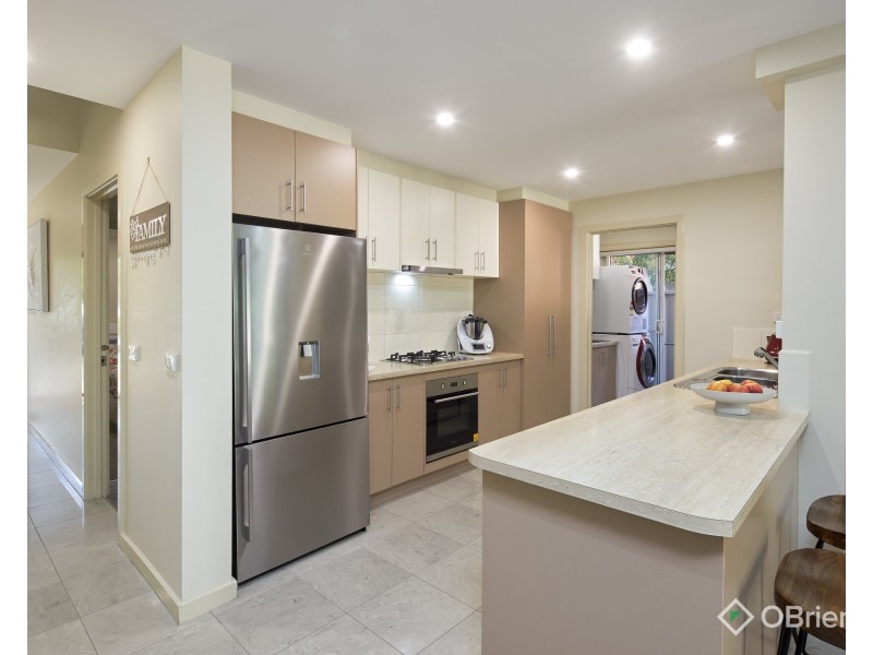 5 Sunline Terrace, Pakenham VIC 3810