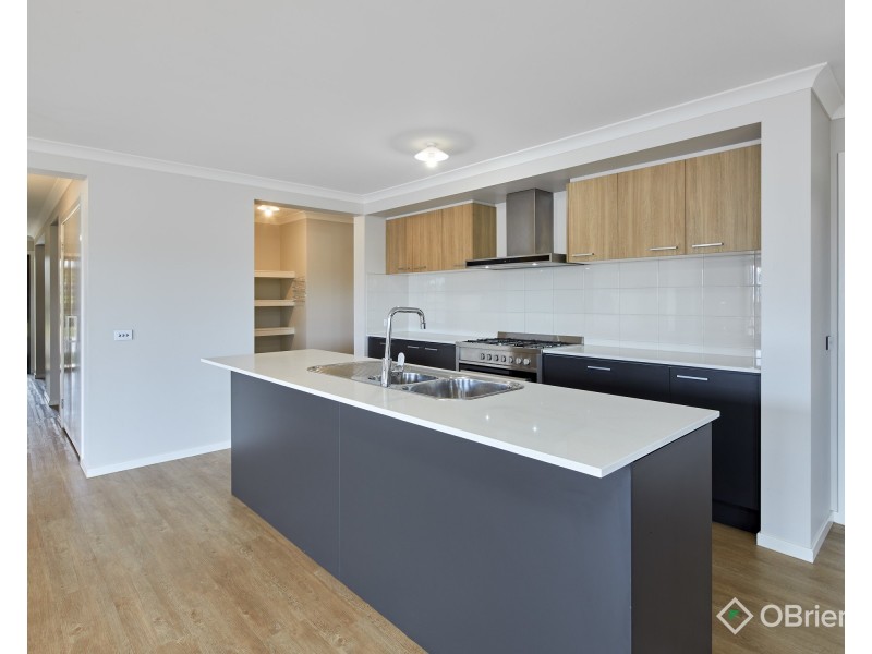 2 Limestone Court, Warragul VIC 3820